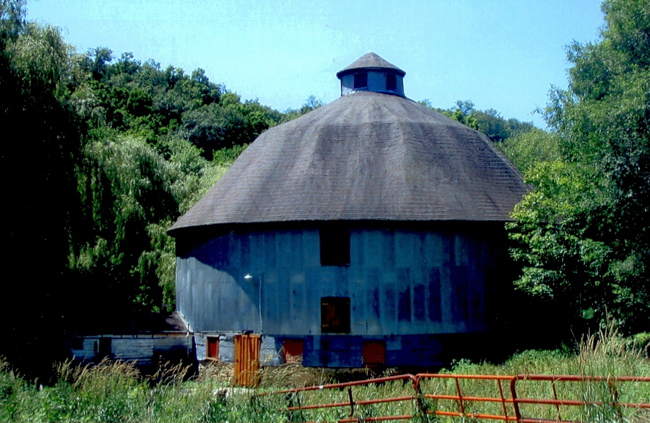 Harris/Kaplin Barn