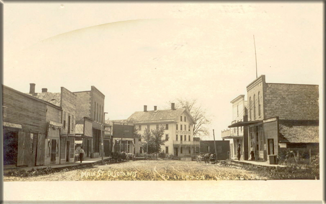 DeSoto, Main St.